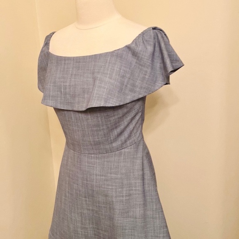 Banana Republic Blue Chambray 8 Coastal Grandma Preppy Ruffle Silhouette Dress - Picture 4 of 12